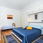 By The Sea Poljana, Ugljan - 24970 Apartman