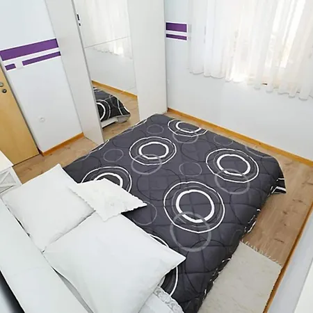 Apartmán By The Sea Poljana, Ugljan - 24970 *